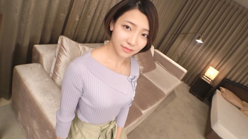 SIRO-4379 - [First shot] [Beauty with short hair] [Beauty staff panting obscenely] A slender girl who applied to relieve stress.  - Don&amp;#039;t miss the moment when her embarrassed smile turns into an ecstatic expression.  - AV application on the n